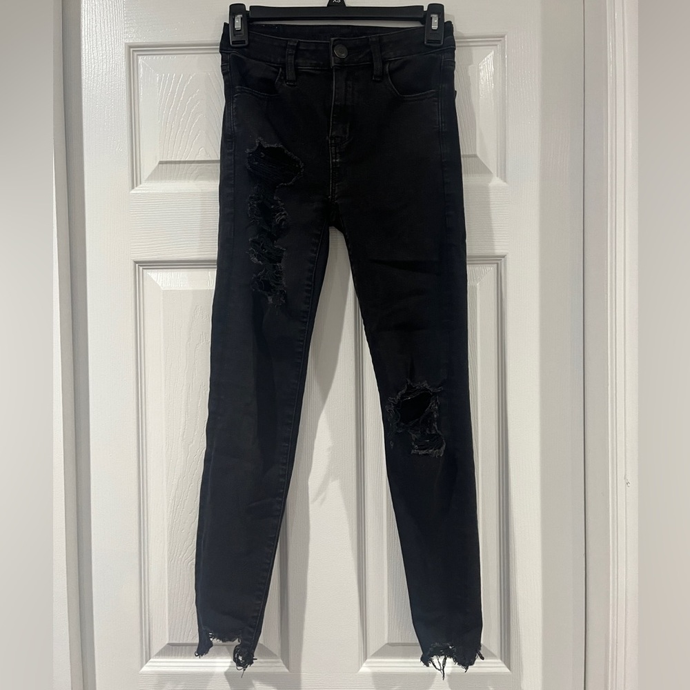 Womens Black Ripped Skinny Jeans - American Eagle Size 0 Short